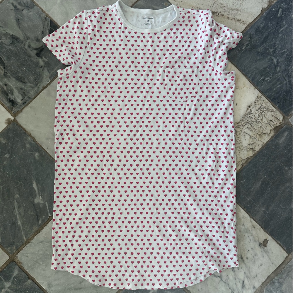 Roller Rabbit Tshirt Dress with hearts